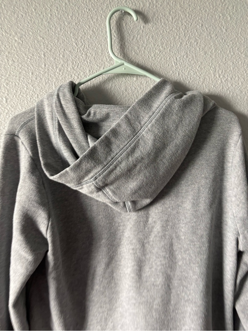 Tommy Hilfiger Heather Gray Full-Zip Hoodie with Logo - Picture 8 of 8